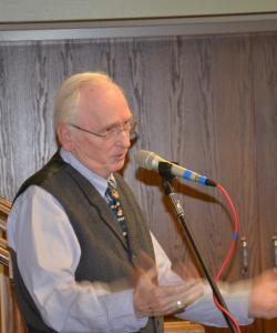 Howard Marshall photo